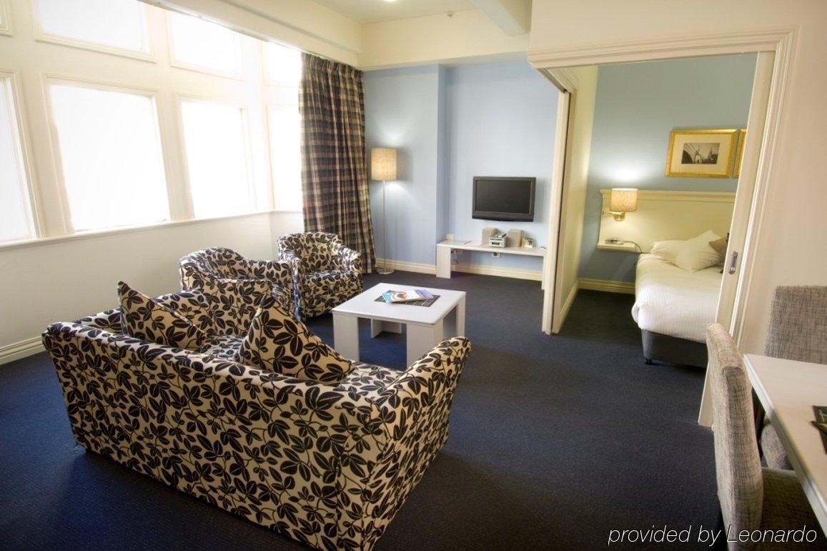 Hotel Collins Melbourne City Zimmer foto